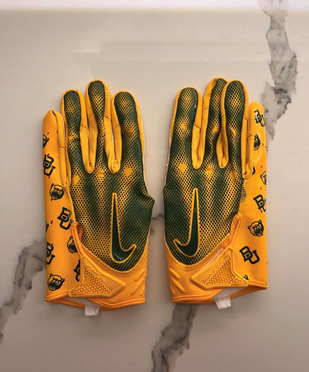 Baylor Gloves