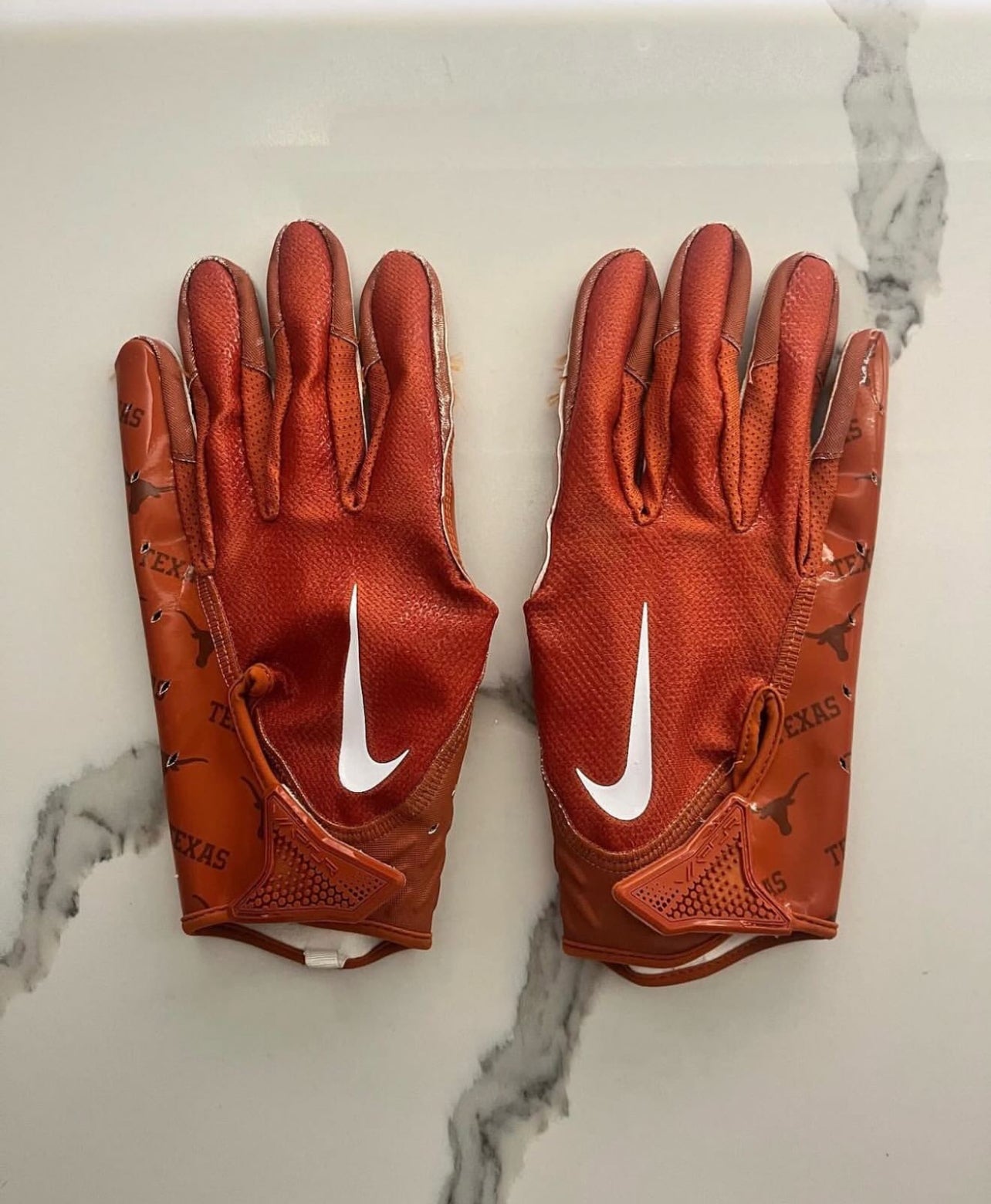 Texas long horn gloves