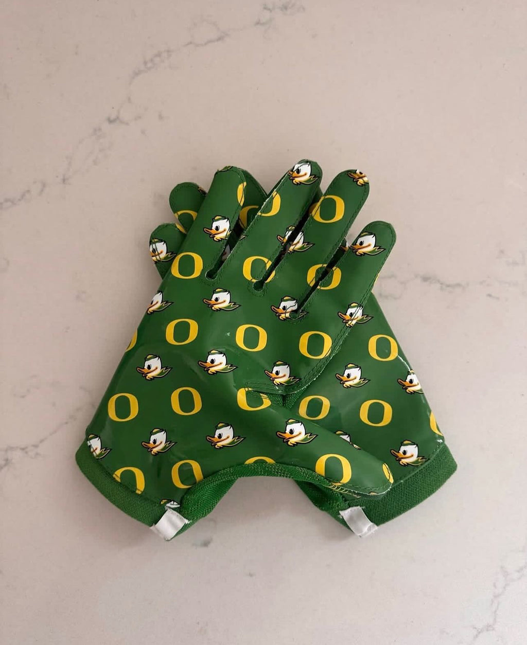 Oregon Gloves