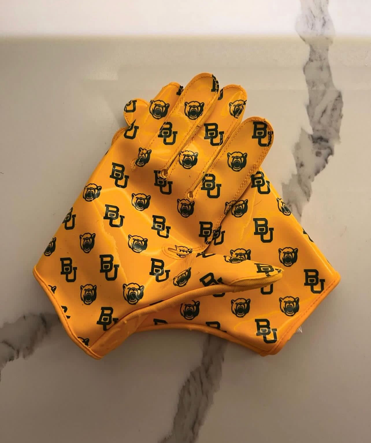 Baylor Gloves