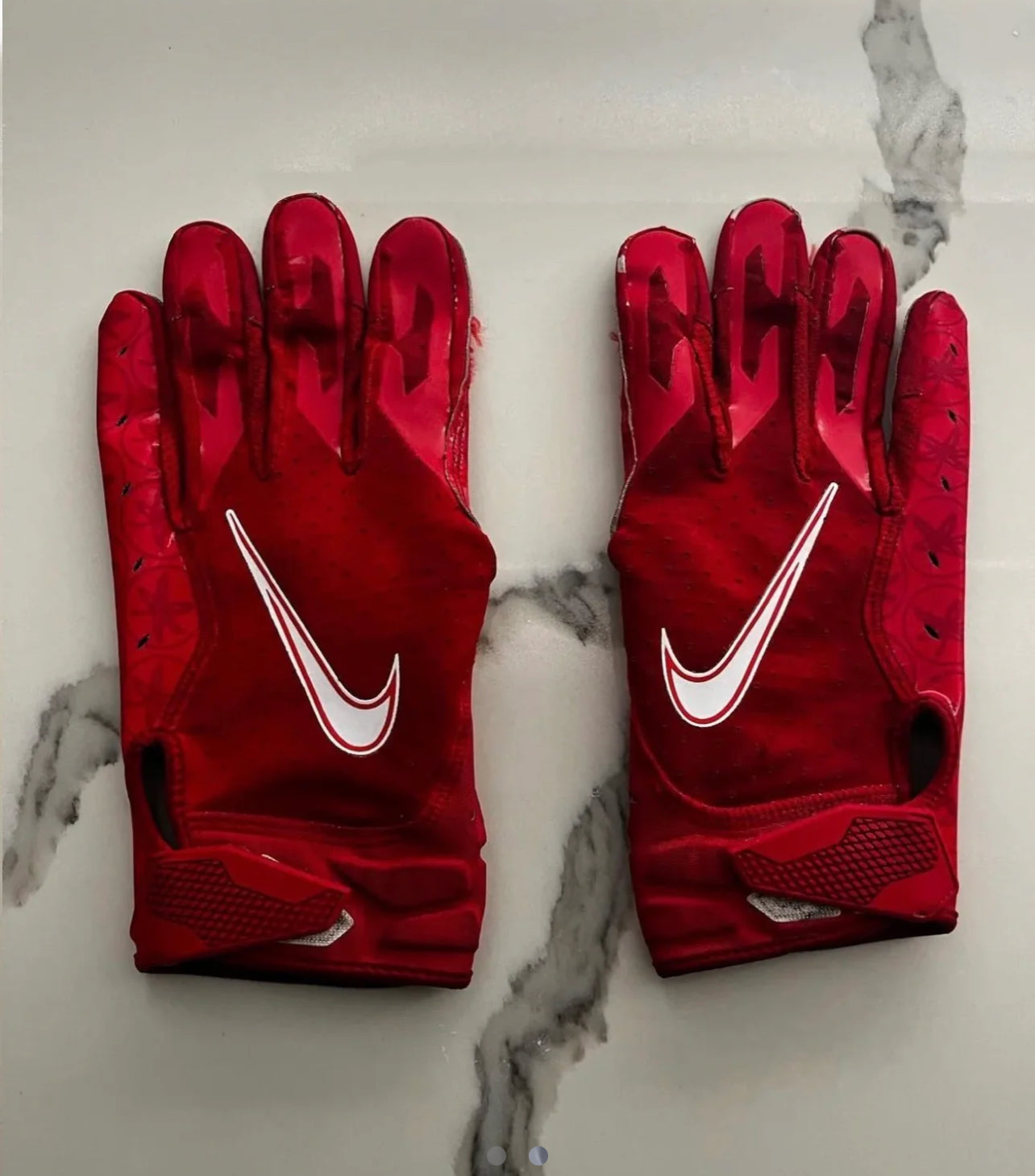 Ohio gloves