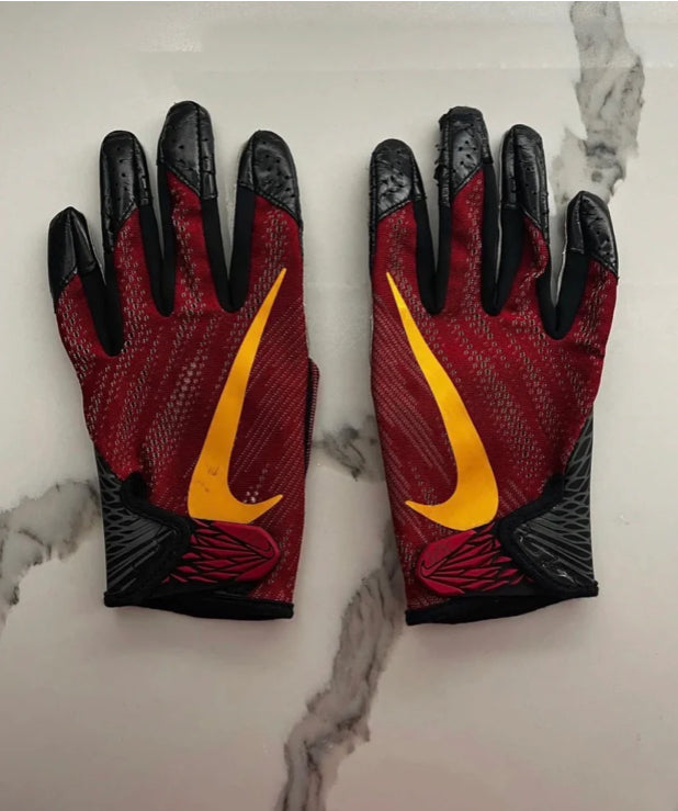 USC gloves