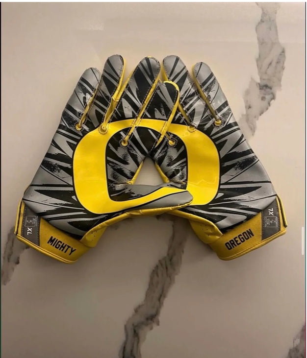 Oregon gloves