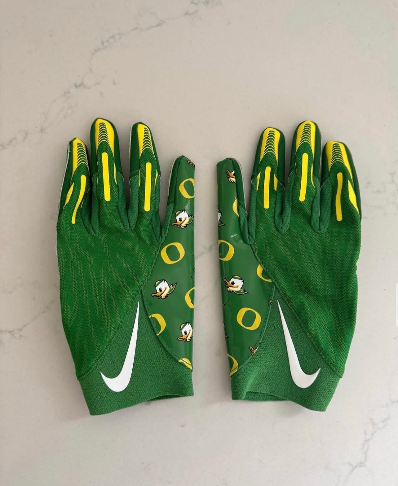 Oregon Gloves
